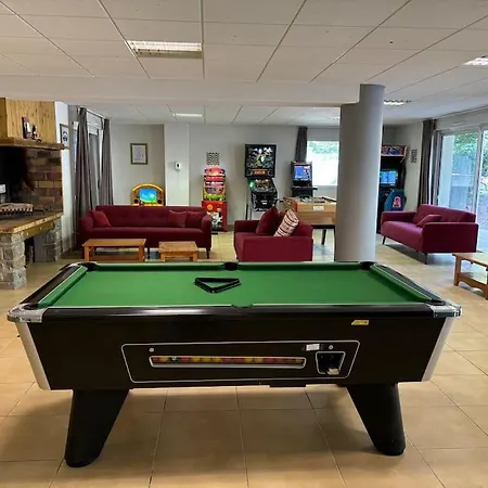 Apartment St Lary Village T2 4p Lumineux - Piscine - Balcon - Parking